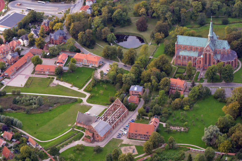 Luftbild Kloster Doberan Alte Klostervogtei Kornhof Schlosspark Münster